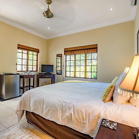 Country Lane Lodge Уайт Ривър Екстериор снимка