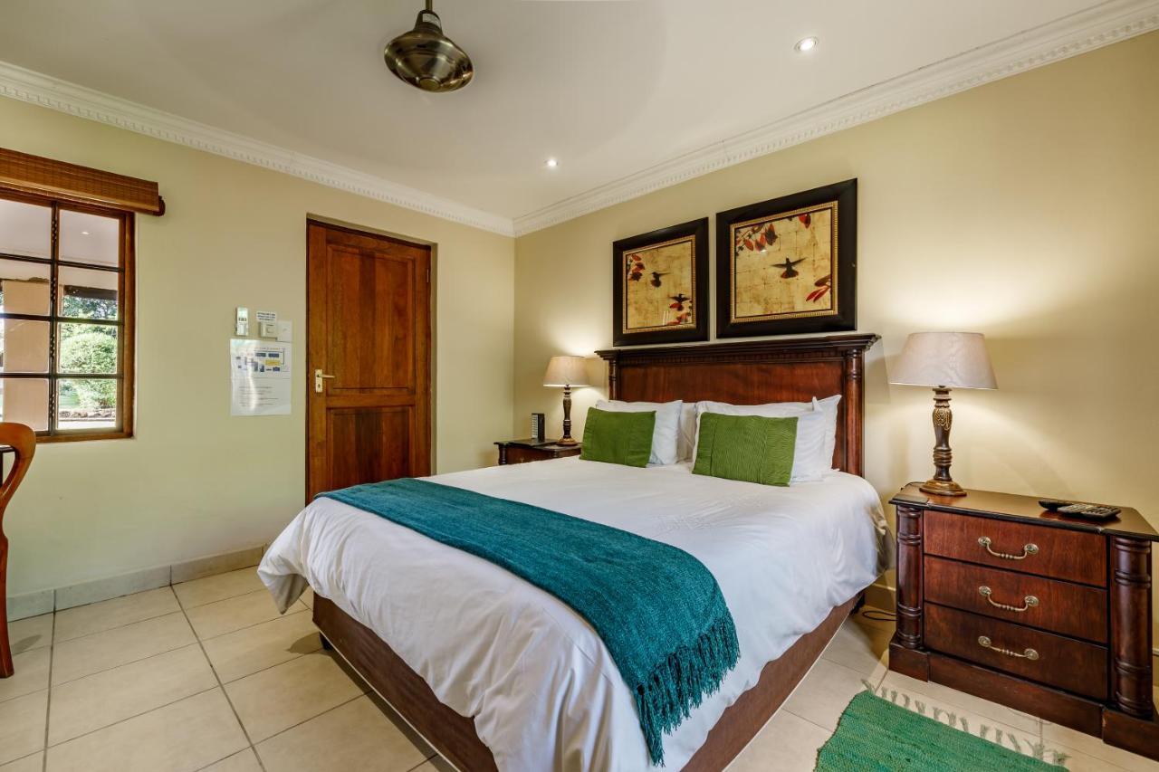 Country Lane Lodge Уайт Ривър Екстериор снимка