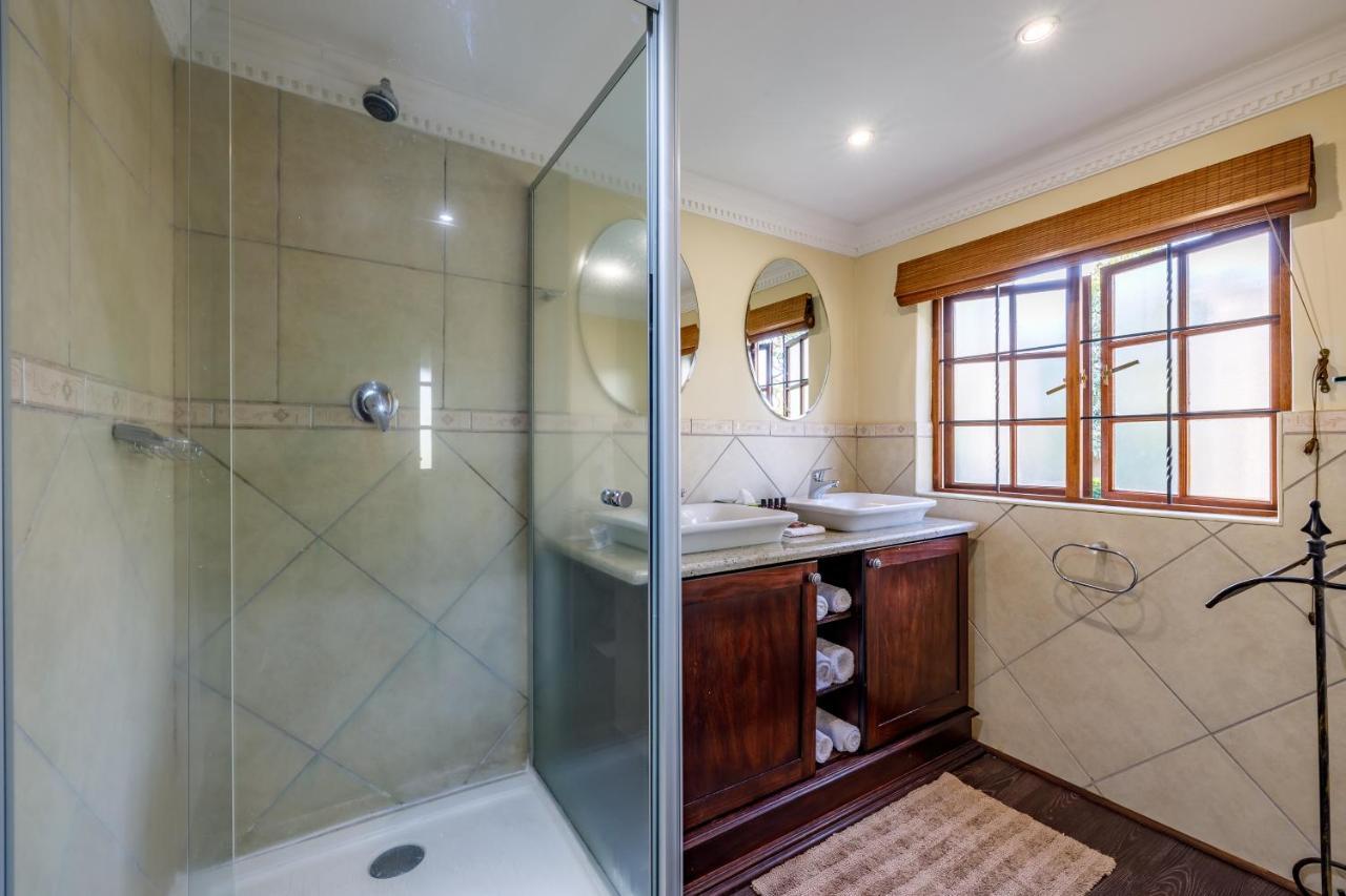 Country Lane Lodge Уайт Ривър Екстериор снимка